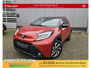 Toyota Aygo 1.0 VVT-i MT Premium Special | Parkeersensoren rondom | Full map Navigatie | Keyless/Smart entry |