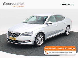 Skoda Superb 1.5 TSi 150 Pk Automaat Business Edition | Cruise Control | Navigatie | Bluetooth | CarPlay | Achteruitrijcamera | Trekhaak