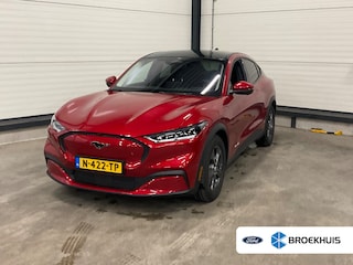 Ford Mustang Mach-E RWD 75 kWh | NL-AUTO! | LEDER | PANODAK | DEALER OH! | ADAPTIVE CRUISE | CAMERA | WINTERPACK | PARK SENS V+A | PRACHTIGE STAAT!