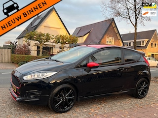 Ford Fiesta 140 PK - Red/Black Edition 99.000 km NL-AUTO
