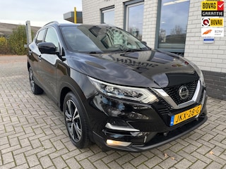 Nissan Qashqai 1.3 DIG-T Acenta Automaat / Stoelverw. / Camera / Climate contr. / Panorama dak / Keyless / Telefoon / Navigatie