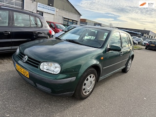 Volkswagen Golf 1.6 Trendline Bj:1999 NAP!