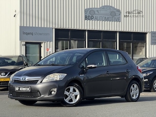 Toyota Auris 1.8 Full Hybrid Limited TREKHAAK/PARKEERSENSOREN/NL AUTO