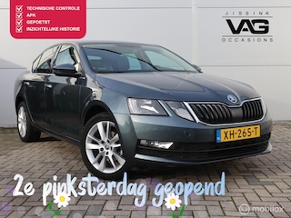 Skoda Octavia 1.6 TDI Automaat CarPlay Leer Stoelverwarming