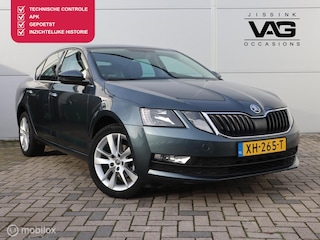 Skoda Octavia 1.6 TDI Automaat CarPlay Leer Stoelverwarming