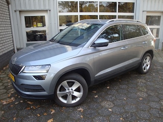 Skoda Karoq 1.5 TSI ACT Sportline Business 150 PK/ CarPlay /stoelverwarming