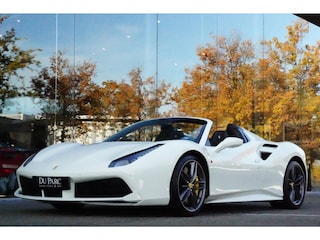 Ferrari 488 3.9 Spider HELE Passenger Display Carbon Lifting