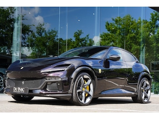 Ferrari Purosangue 6.5 V12 Full Carbon Pack Lifting Panoramadak