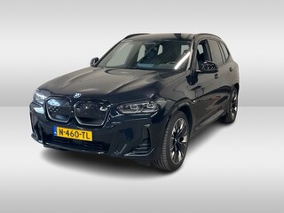 BMW iX3 High Executive 80 kWh / Trekhaak / Panoramadak / 360Camera / Head-up / 20'' / Leder / Harman Kardon / Sfeerverlichting / Dodehoek / DAB / Stuur+Stoelverwarming / ACC