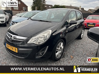 Opel Corsa 1.4 100PK Anniversary Edition + Airco/ Cruise/ Trekhaak/ NL auto