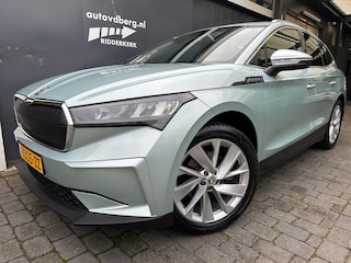 Skoda Enyaq iV 60 2 sets banden | Trekhaak | NL auto | BTW |