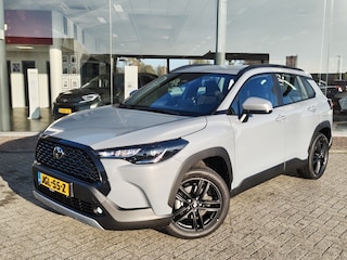 Toyota Corolla Cross Hybrid 140 Dynamic Limited | ''18 Lm velgen | Stoelverwarming |