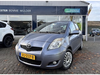 Toyota Yaris 1.3 VVTi Aspiration AUTOMAAT / AIRCO/ECC / TREKHAAK