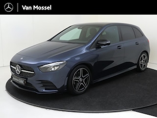 Mercedes-Benz B-klasse 180 Business Solution AMG /Nightpakket /18Inch /Achteruitrijcamera /CarPlay