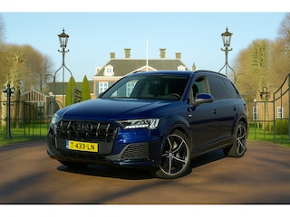 Audi Q7 55 TFSI e Quattro Pro Line S | NL-AUTO! | 1E EIGENAAR | BOMVOL! | TREKHAAK | CAMERA | DODE HOEK | BTW! | MEMORY SEATS | ALL SEASON | 3500KG TREKGEWICHT! | UNIEK!