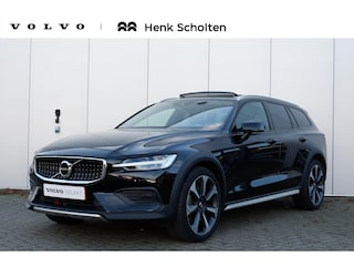 Volvo V60 B5 AWD AUT8 250PK Pro Standkachel, Stoelverwarming voor, Stuurwielverwarming, Elektrisch bedienbare voorstoelen met geheugen, Elektrisch bedienbaar glazen panoramisch schuif-/kanteldak, Harman Kardon audio, Draadloos opladen telefoon, 20" Lichtmetalen velgen