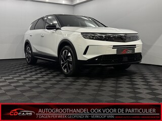 Opel Grandland 1.2 Turbo Hybrid GS 360 Camera, Half leder, Heud-up display, Elektrische achterklep, Navi, Keyless start, 2 jaar garantie verlenging tot 8 jaar