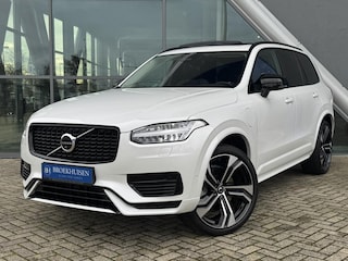 Volvo XC90 2.0 T8 Plug-in hybrid AWD Plus Dark 455pk Luchtvering / Trekhaak / 22inc