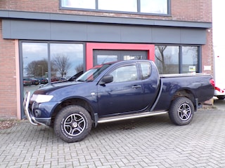 Mitsubishi L200 2.5 DI-D Club Cab Invite Airco Trekhaak NAP