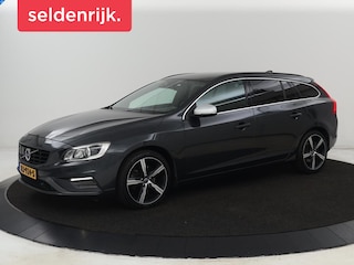 Volvo V60 2.0 T4 R Design | Stoel & stuurverwarming | Adaptive cruise | Trekhaak | Bi-Xenon | Camera | Achterbankverwarming | Keyless | Navigatie | Parkeerhulp | Bluetooth | Climate control