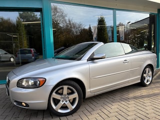 Volvo C70 2.4i SUMMUM Autom, Xenon, Leder, Navi, Dynaudio, NAP, Youngtimer