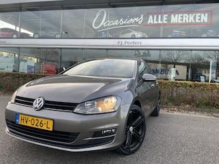 Volkswagen Golf 1.2 TSI Trendline Airco - Dakspoiler - Start/stop systeem - Radio - Navigatie - Mistlampen voor