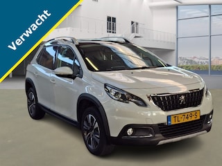 Peugeot 2008 VERWACHT! 1.2 PT ALLURE + APPLE CARPLAY/PANODAK/ECC/CRUISE/LEDER