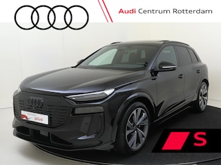 Audi Q6 e-tron e-tron quattro 100 kWh | Panoramadak | Head-up display | Bang & Olufsen | Parkeerassistent | Lederen bekleding ‘Valcona’ | 360 camera | Dodehoek detectie |