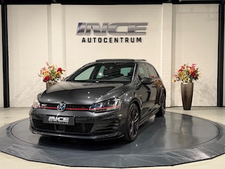 Volkswagen Golf 2.0 TSI GTI | ACC | PANO | NAVI