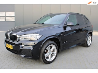 BMW X5 XDrive30d High Executive TREKHAAK SCHUIFDAK