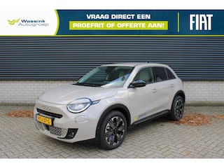Fiat 600 La Prima BEV 54kWh 156pk I Adaptive Cruise Control I Elektrische Stoelverstelling I Camera