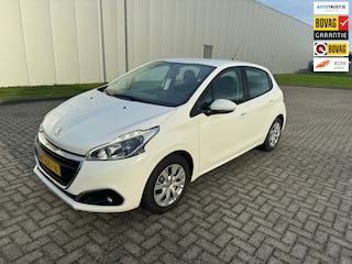 Peugeot 208 1.2 PureTech Blue Lion Airco, Navigatie