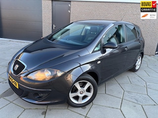 Seat Altea 1.6 Reference | AIRCO| Metallic |RUIME gezinsauto met een HOGE instap