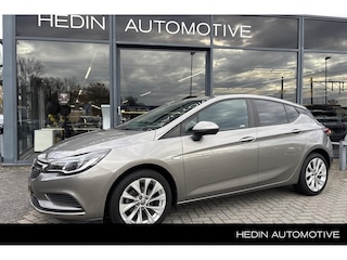 Opel Astra 105 PK Online Edition Trekhaak | Lichtmetalen velgen met all weather banden | parkeersensoren V + A
