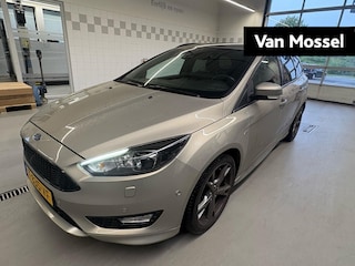 Ford Focus Wagon 1.5 Titanium | WORDT VERWACHT |