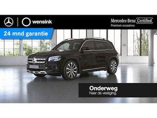 Mercedes-Benz GLB 200 Luxury Line 7p. | Trekhaak | Panoramadak | 19" lichtmetalen velgen | Widescreen | Sfeerverlichting | Stoelverwarming |