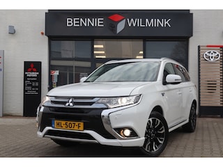 Mitsubishi Outlander 2.0 PHEV Executive Edition Trekhaak/AllSeasons/Navi/Standkachel
