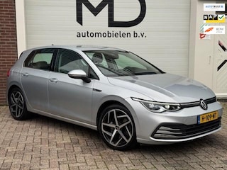 Volkswagen Golf 2.0 TDI Style-1e eigenaar-Dealer onderhouden