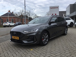 Ford Focus Wagon 1.0 EcoBoost Hybrid ST Line X