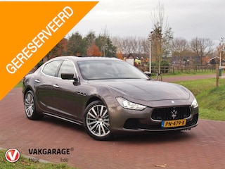 Maserati Ghibli 3.0 | Panoramadak | Camera | Dealer onderhouden | Nieuwe distributie ketting |
