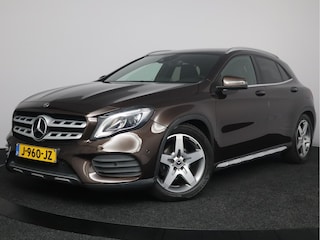 Mercedes-Benz GLA 200 Premium Plus | Half leder | Trekhaak |