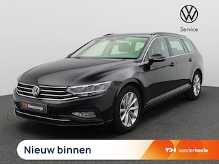 Volkswagen Passat Variant 1.5 TSI Comfort Business 150PK DSG Achteruitrijcamera, Navi, Stoelverwarming, Clima, Adaptieve Cruise Controle, 17" LM Velgen