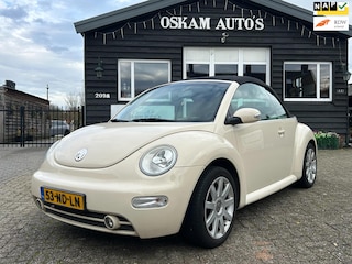 Volkswagen Beetle New Cabriolet 1.6 Nl auto, de achterruit van de kap laat los
