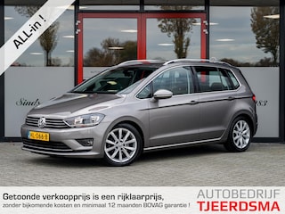Volkswagen Golf Sportsvan 1.4 TSI Highline | Trekhaak | Origineel NL | 2e Eigenaar | Navigatie | DAB+ | Camera | Cruise Control | Climate Control | Parkeersensoren | Lichtmetalen Velgen | Metallic Lak | NAP |