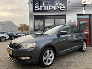 Skoda Rapid Spaceback 1.0 TSI Greentech Clever -CLIMA-CRUISECONTROL-NAVI-STOELVERWARMING-LICHTMETALEN VELGEN-ORIGINEEL NEDERLANDS!