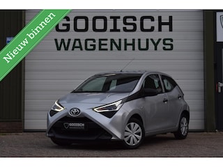 Toyota Aygo 1.0 VVT-i x-fun | Airco | Bluetooth | Trekhaak | 100% Onderhouden |