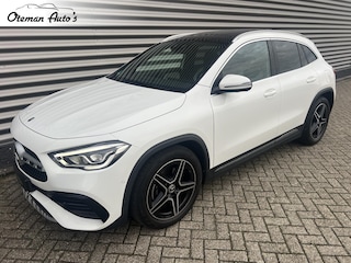 Mercedes-Benz GLA 200 AMG Pano Sfeer Camera