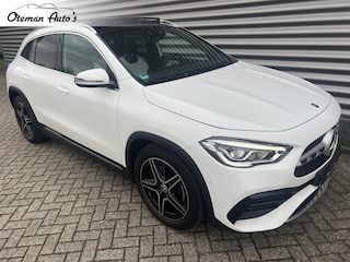 Mercedes-Benz GLA 200 AMG Pano Sfeer Camera