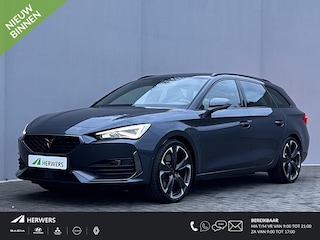 Cupra Leon 1.4 e-Hybrid VZ Copper Edition Automaat / Navigatie / Elektrische trekhaak 1.500 kg / Elektrische klep / Sportstoelen / Stuur- en stoelverwarming / Apple Carplay Android / 19" LM wielen /