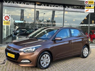 Hyundai i20 1.0 T-GDI i-Motion Airco Cruise Lane-Assist Bluetooth NAP NL-Auto Dealeronderhouden!